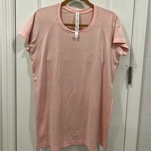 Lululemon - Swiftly Tech